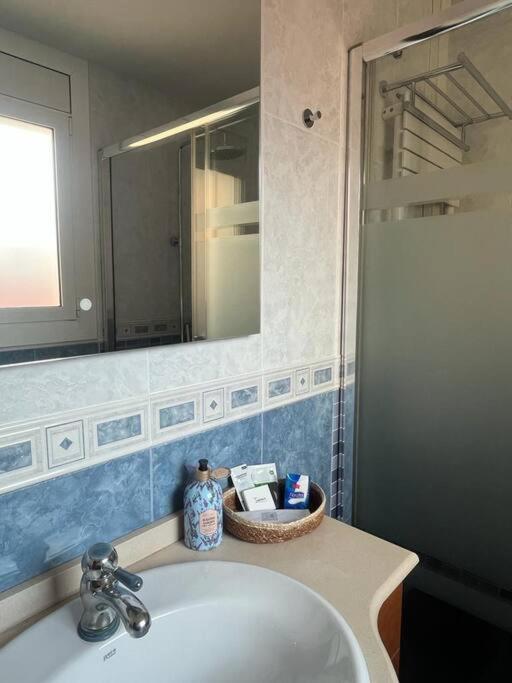 Atico Luminoso Centrico Y Comodo Apartment Figueres  Luaran gambar