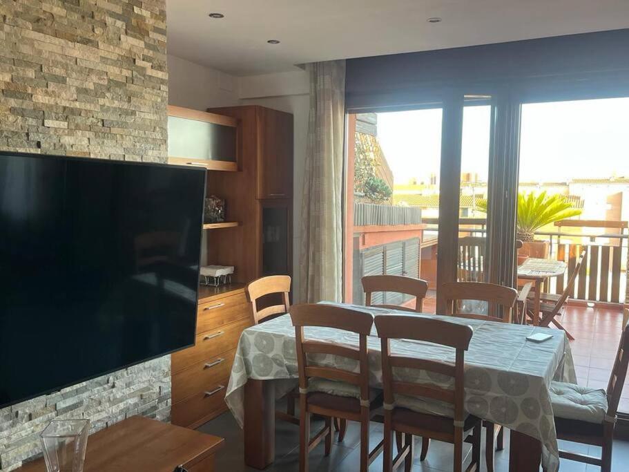 Atico Luminoso Centrico Y Comodo Apartment Figueres  Luaran gambar